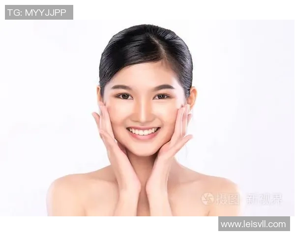 足球明星如何保持完美肌肤的秘密与日常护理技巧分享